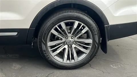 More photos of 2017 Ford Explorer Platinum at Fiesta Ford, Inc., CA