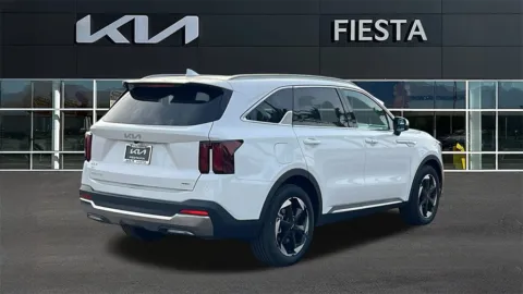 More photos of 2026 Kia Sorento Plug-In Hybrid EX at Fiesta Kia, CA