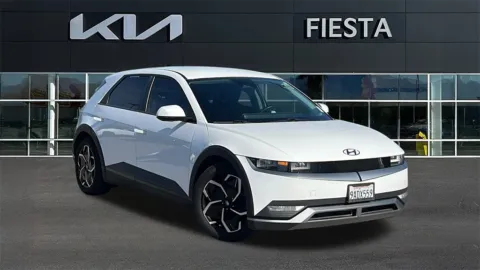 White 2022 Hyundai IONIQ 5 SE for sale in Indio, CA