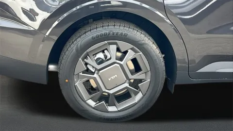 More photos of 2026 Kia Carnival Hybrid EX at Fiesta Kia, CA