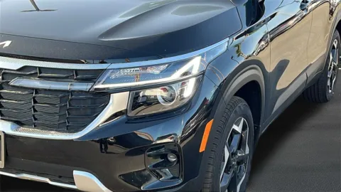 More photos of 2025 Kia Seltos EX at Fiesta Kia, CA