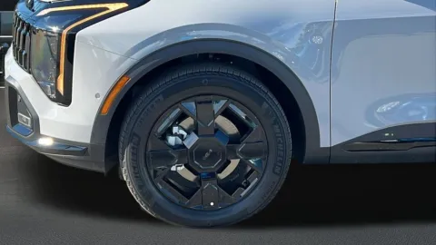 More photos of 2026 Kia Sportage Plug-In Hybrid X-Line Prestige at Fiesta Kia, CA