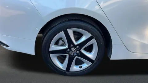 More photos of 2018 Toyota Prius Three Touring at Fiesta Kia, CA