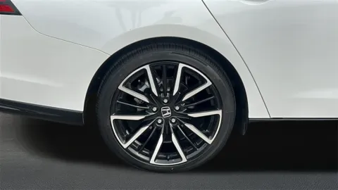 More photos of 2023 Honda Accord Hybrid Touring at Fiesta Kia, CA