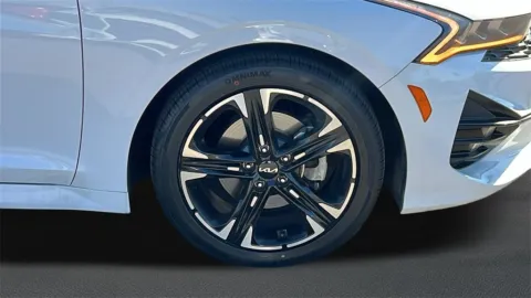 More photos of 2022 Kia K5 GT-Line at Fiesta Kia, CA