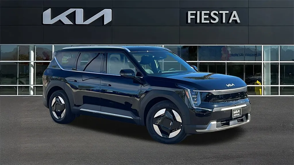 Black 2026 Kia EV9 Wind for sale in Indio, CA