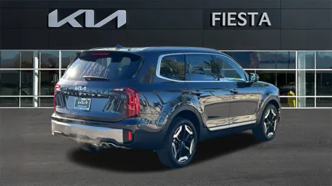 More photos of 2025 Kia Telluride S at Fiesta Kia, CA