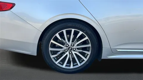 More photos of 2017 Lincoln Continental Select at Fiesta Kia, CA