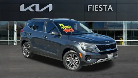 Gray 2023 Kia Seltos S for sale in Indio, CA