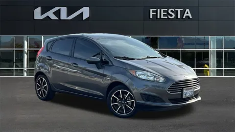 Gray 2018 Ford Fiesta SE for sale in Indio, CA