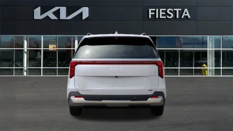 More photos of 2026 Kia Carnival Hybrid SX at Fiesta Kia, CA