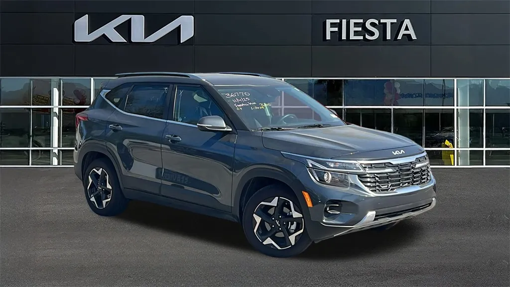 Gray 2025 Kia Seltos EX for sale in Indio, CA