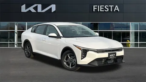 White 2025 Kia K4 LXS for sale in Indio, CA