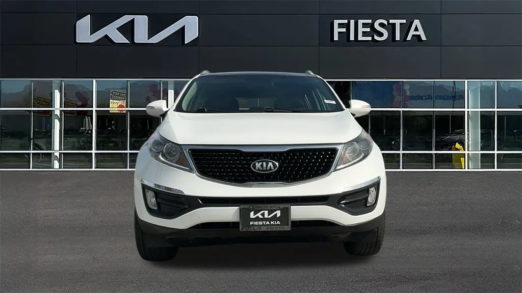 White 2016 Kia Sportage EX for sale in Indio, CA