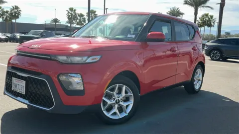 Photos of 2022 Kia Soul LX for sale in Indio, CA at Fiesta Kia