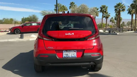 More photos of 2022 Kia Soul LX at Fiesta Kia, CA