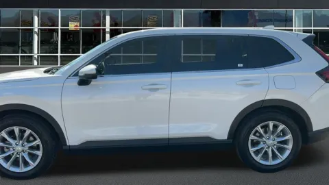 More photos of 2024 Honda CR-V EX at Fiesta Kia, CA