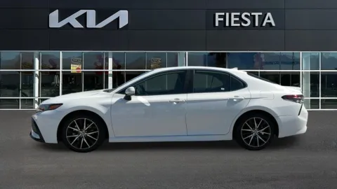 More photos of 2024 Toyota Camry Hybrid SE at Fiesta Kia, CA