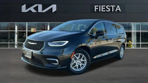 Photos of 2023 Chrysler Pacifica Touring L for sale in Indio, CA at Fiesta Kia