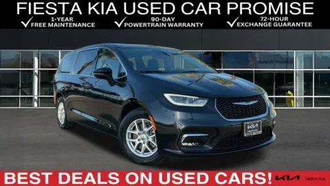 Black 2023 Chrysler Pacifica Touring L for sale in Indio, CA