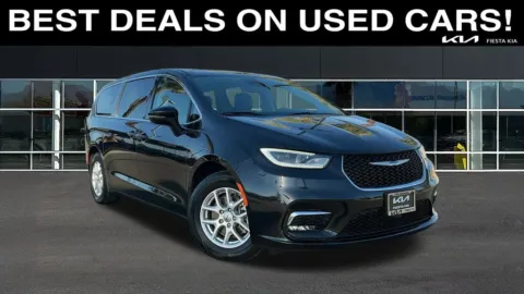 Black 2023 Chrysler Pacifica Touring L for sale in Indio, CA