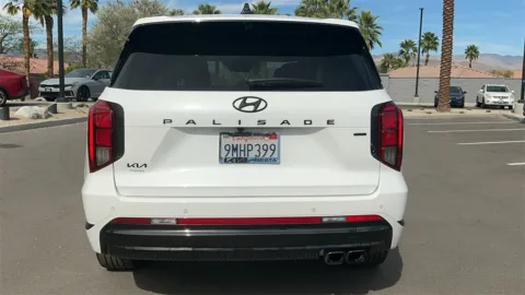 More photos of 2024 Hyundai Palisade Calligraphy Night Edition at Fiesta Kia, CA