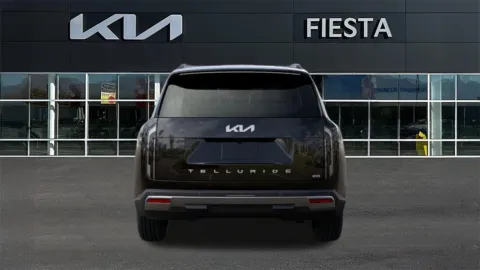 More photos of 2027 Kia Telluride S at Fiesta Kia, CA