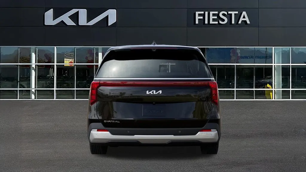 Kia Carnival photo 15
