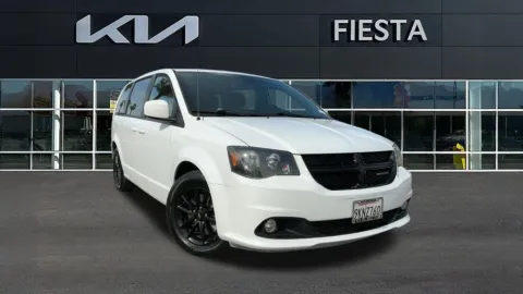White 2020 Dodge Grand Caravan SXT for sale in Indio, CA