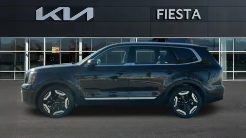 More photos of 2024 Kia Telluride EX at Fiesta Kia, CA