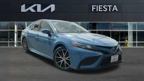 Blue 2024 Toyota Camry SE for sale in Indio, CA