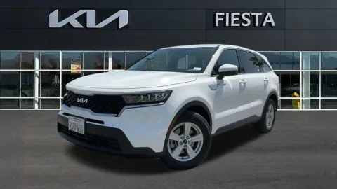 Photos of 2023 Kia Sorento LX for sale in Indio, CA at Fiesta Kia