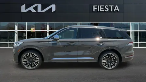 More photos of 2020 Lincoln Aviator Black Label at Fiesta Kia, CA