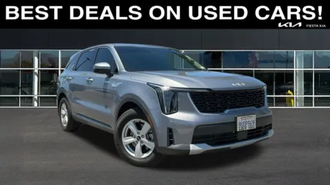 Silver 2025 Kia Sorento LX for sale in Indio, CA
