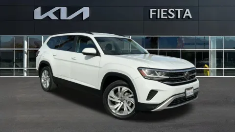 Black 2021 Volkswagen Atlas 3.6L V6 SE w/Technology for sale in Indio, CA