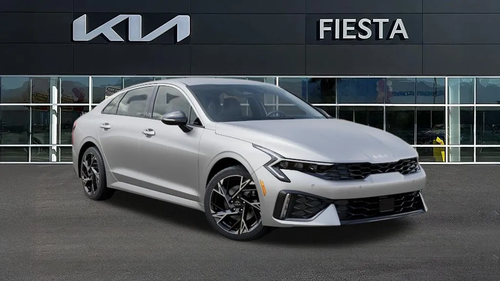 Kia K5 photo 9
