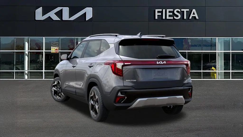 Kia Seltos photo 4