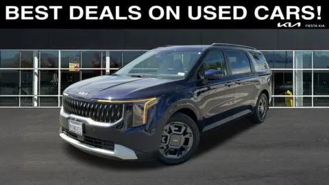 Photos of 2025 Kia Carnival Hybrid EX for sale in Indio, CA at Fiesta Kia