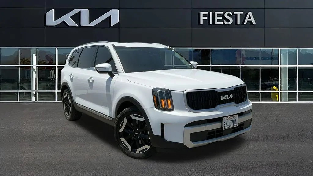 White 2024 Kia Telluride EX for sale in Indio, CA