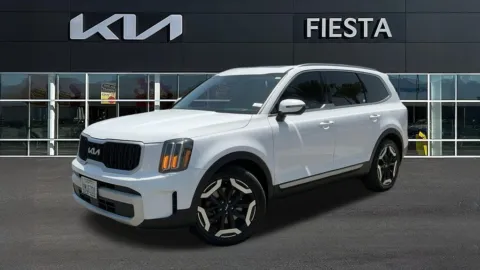 Photos of 2024 Kia Telluride EX for sale in Indio, CA at Fiesta Kia