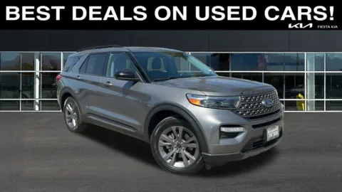 Gray 2022 Ford Explorer XLT for sale in Indio, CA