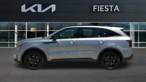 More photos of 2026 Kia Sorento Hybrid X-Line SX Prestige at Fiesta Kia, CA