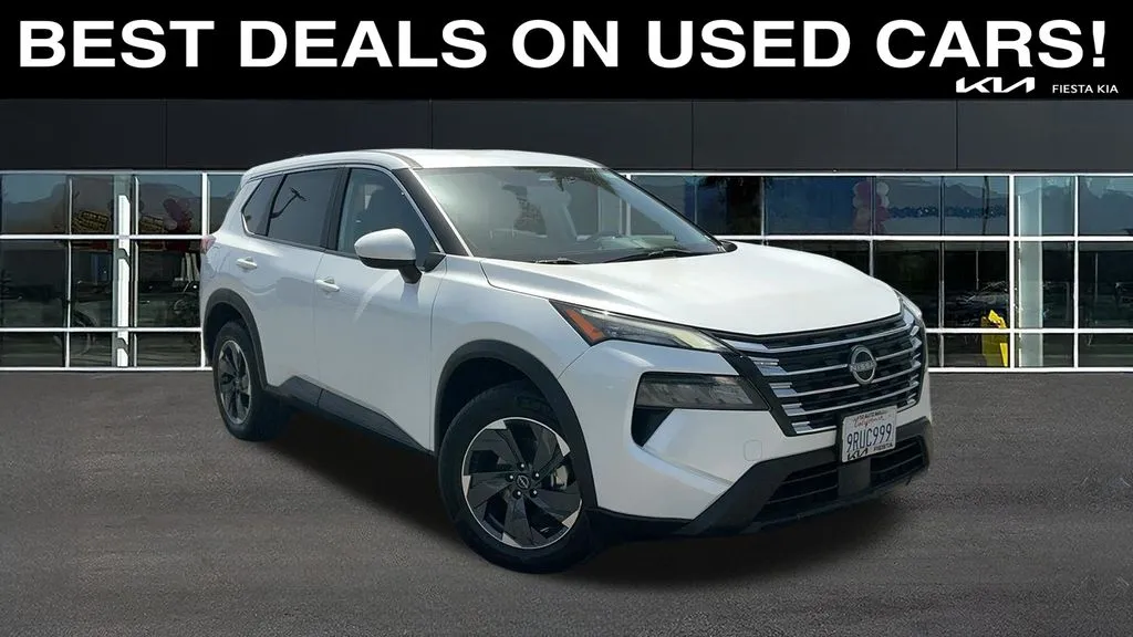 White 2024 Nissan Rogue SV for sale in Indio, CA