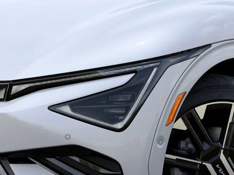 Kia EV6 photo 11