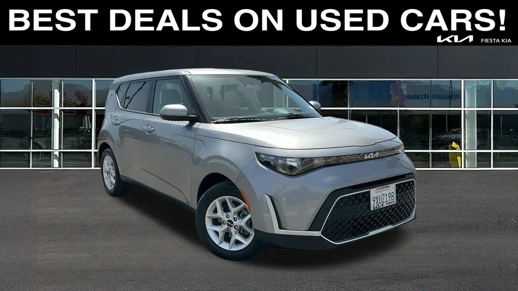 Gray 2025 Kia Soul LX for sale in Indio, CA