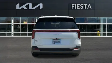 More photos of 2025 Kia Carnival SX Prestige at Fiesta Kia, CA