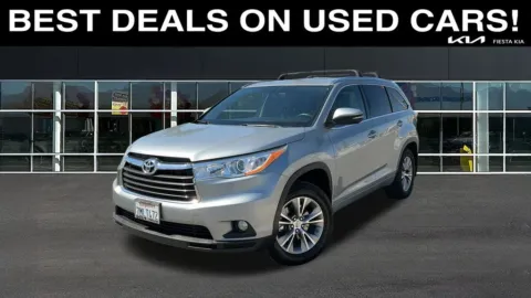 Photos of 2015 Toyota Highlander XLE V6 for sale in Indio, CA at Fiesta Kia