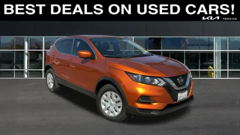 Orange 2020 Nissan Rogue Sport S for sale in Indio, CA