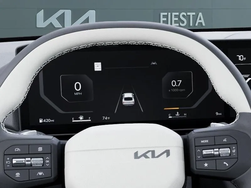 Kia K4 photo 23
