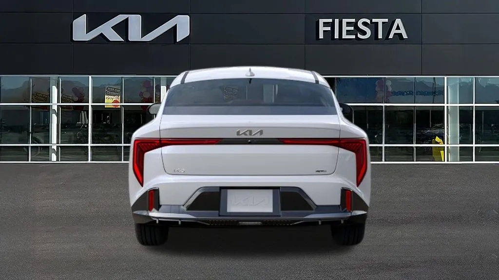 Kia K4 photo 5